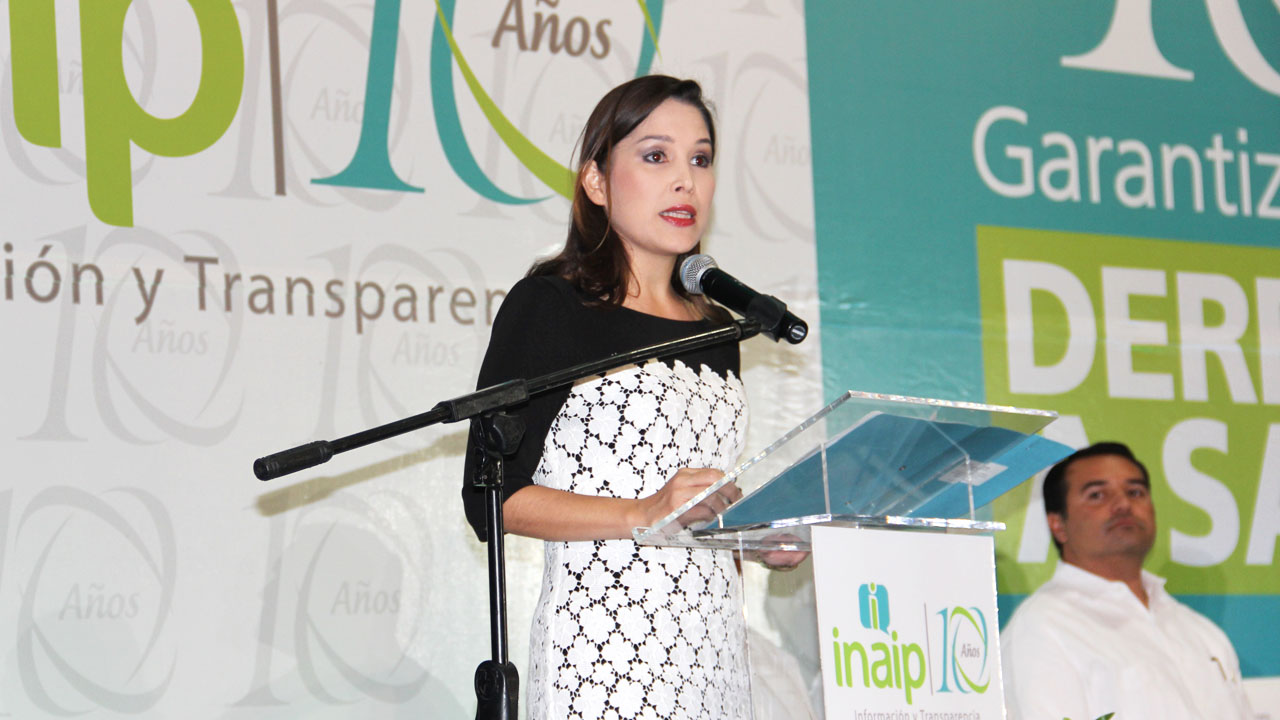Aspectos generales de la ceremonia conmemorativa del Décimo Aniversario del la Ley de Transparencia y del INAIP