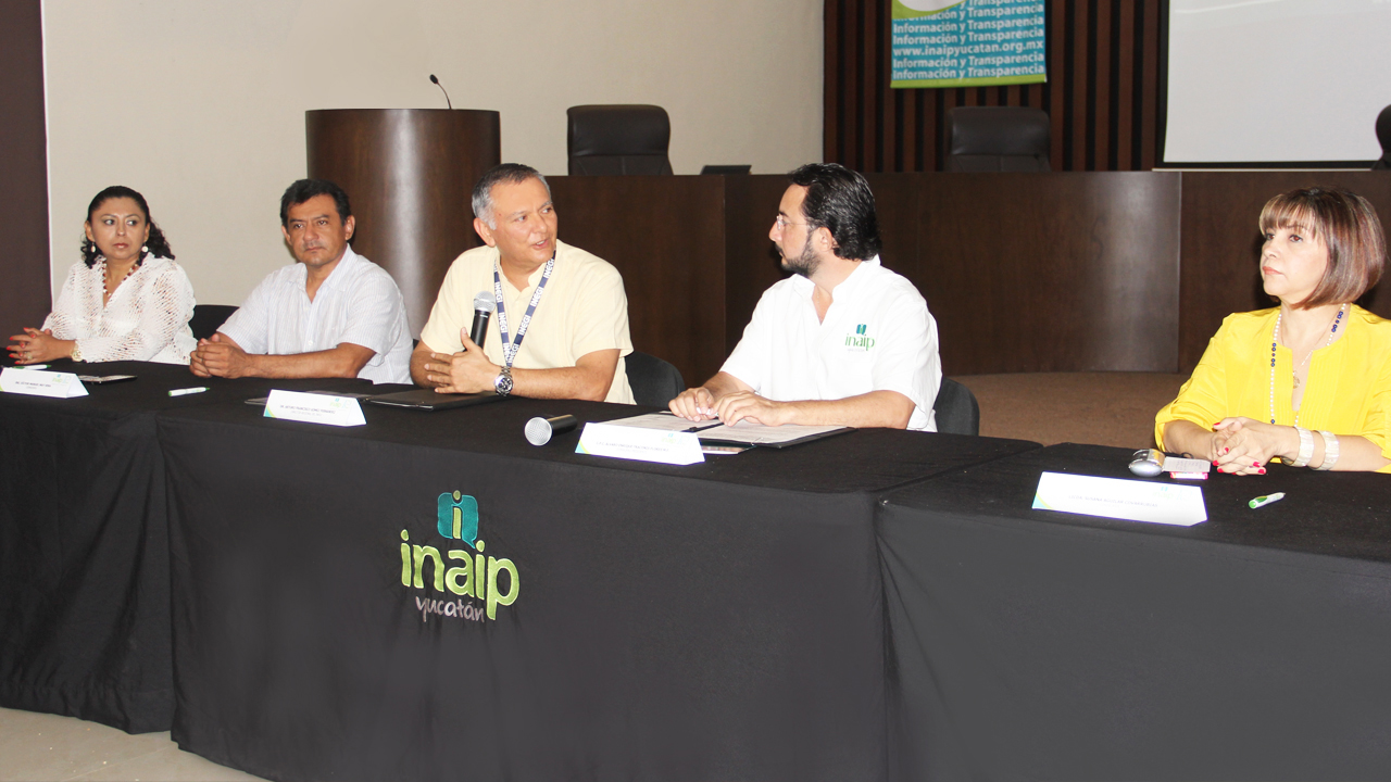 Aspectos generales de la firma de Convenio de Colaboración INEGI-INAIP