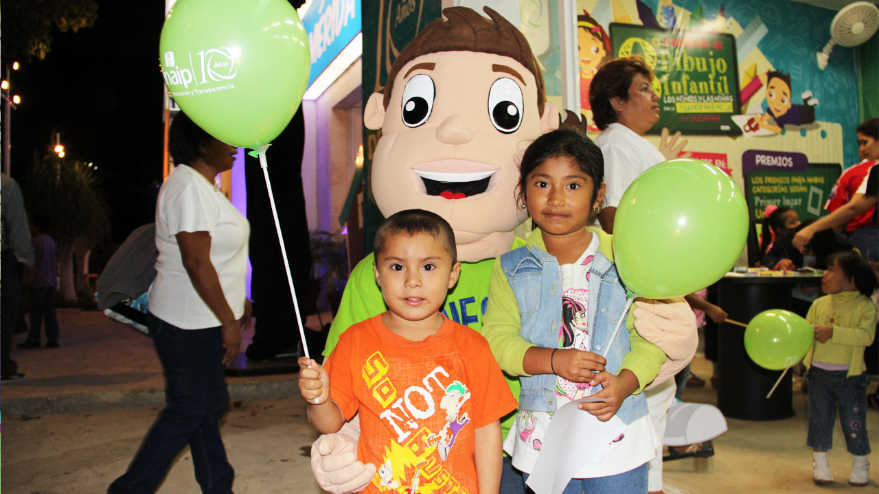 Aspectos generales del INAIP Presente en la Feria Yucatán Xmatkuil 2014