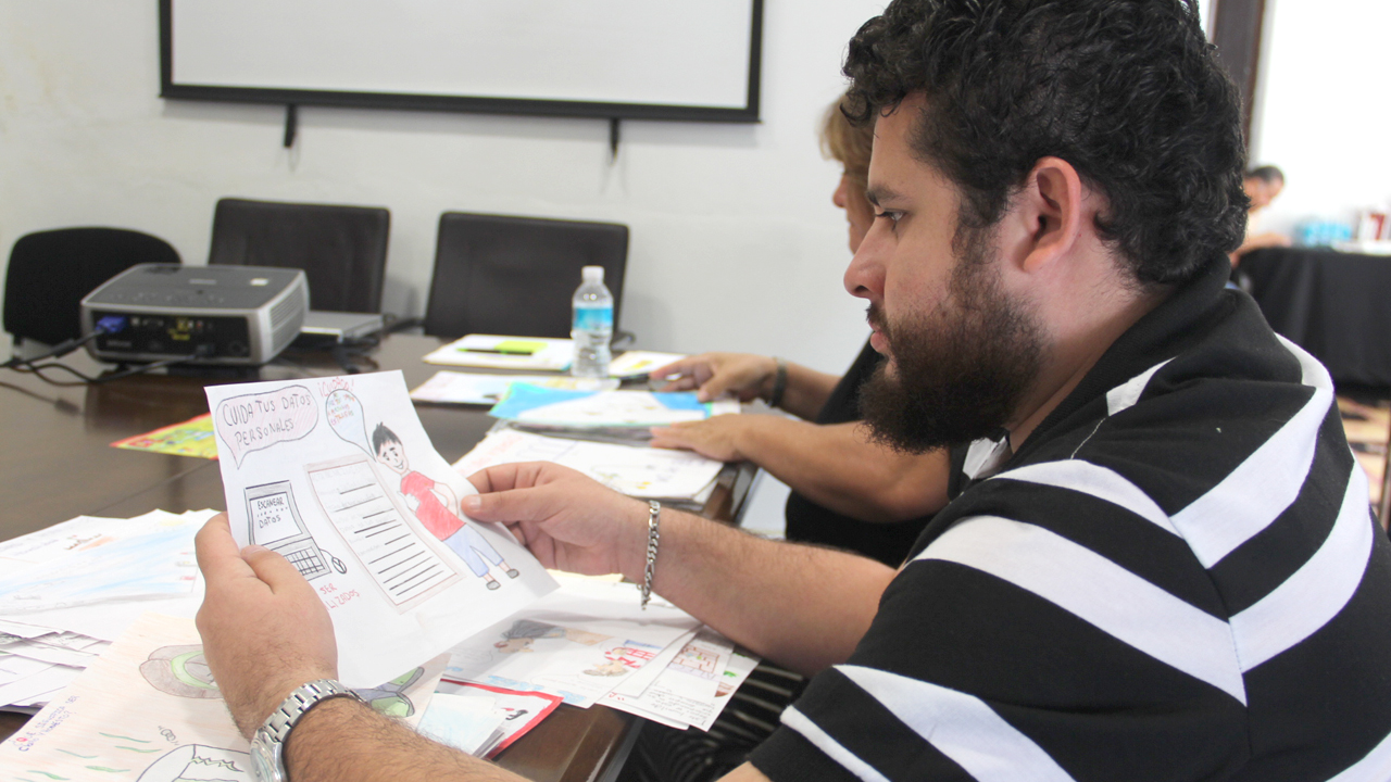 El objetivo de este concurso, el de mayor tradición del Inaip Yucatán, es promover entre la niñez yucateca la cultura de la transparencia. En esta edición participaron 94 planteles y se recibieron mil 803 dibujos.