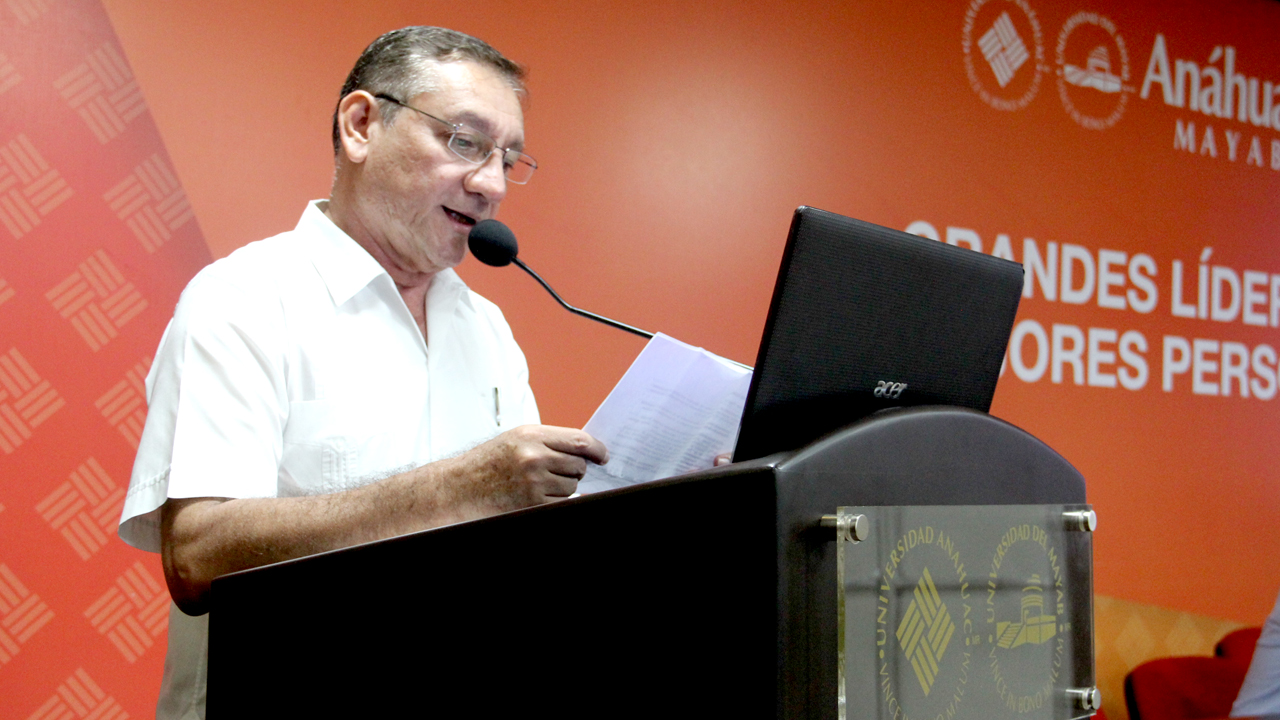 Absalón Álvarez Escalante, director de la Facultad de Derecho de la Universidad Anáhuac Mayab, dijo que cuando una sociedad cuenta con los mecanismos idóneos en materia de transparencia, se está más cerca de construir la tan necesaria confianza ciudadana.