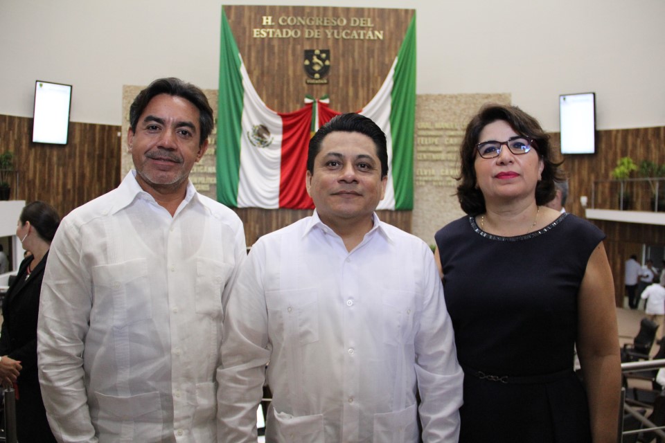 Tras exponer un resumen de los resultados obtenidos durante el año 2018, el Comisionado Presidente realizó un exhorto a los legisladores presentes, para modificar el Artículo 31 de la Ley de Transparencia y Acceso a la Información Pública del Estado de Yu