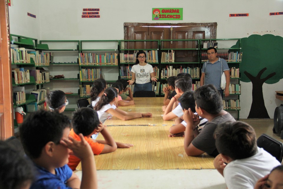 Entre las actividades dirigidas a grupos con niños y niñas de entre 5 y 15 años, destacaron dinámicas con juegos, crucigramas y dibujos, acompañadas de sesiones de orientación para promover el cuidado de la identidad y privacidad, así como a mantenerse at