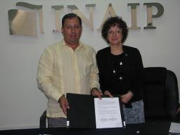 IFAI e INAIP Firmaron hoy Convenio