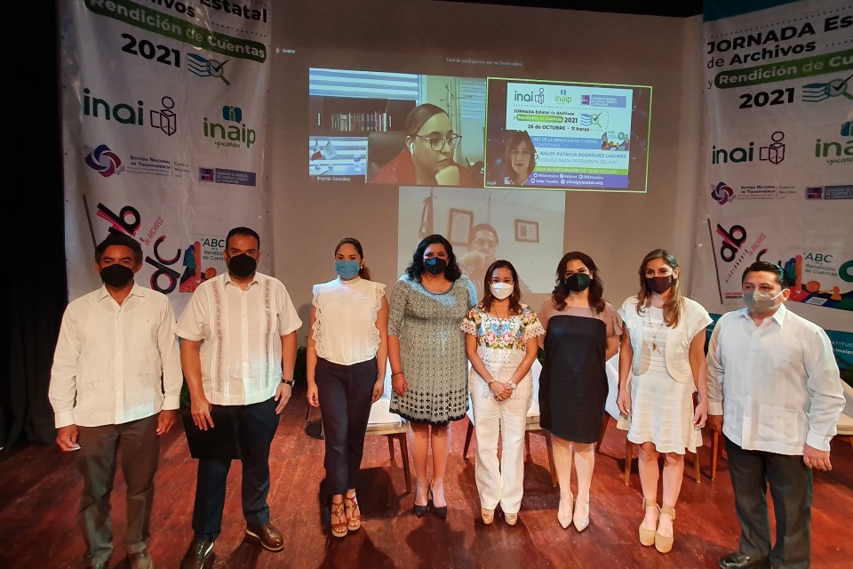 PRESENTAN INAIP YUCATÁN E INAI DICCIONARIO DE ARCHIVOS Y ABC DE RENDICIÓN DE CUENTAS.