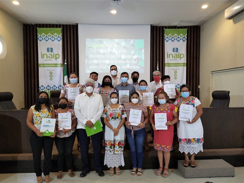Inaip Yucatán y Article 19 forman líderes comunitarios por la transparencia.